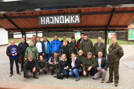 Leśnicy w odwiedzinach w Puszczy Białowieskiej